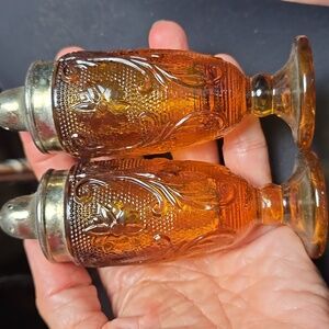 Salt and Peter amber vtg